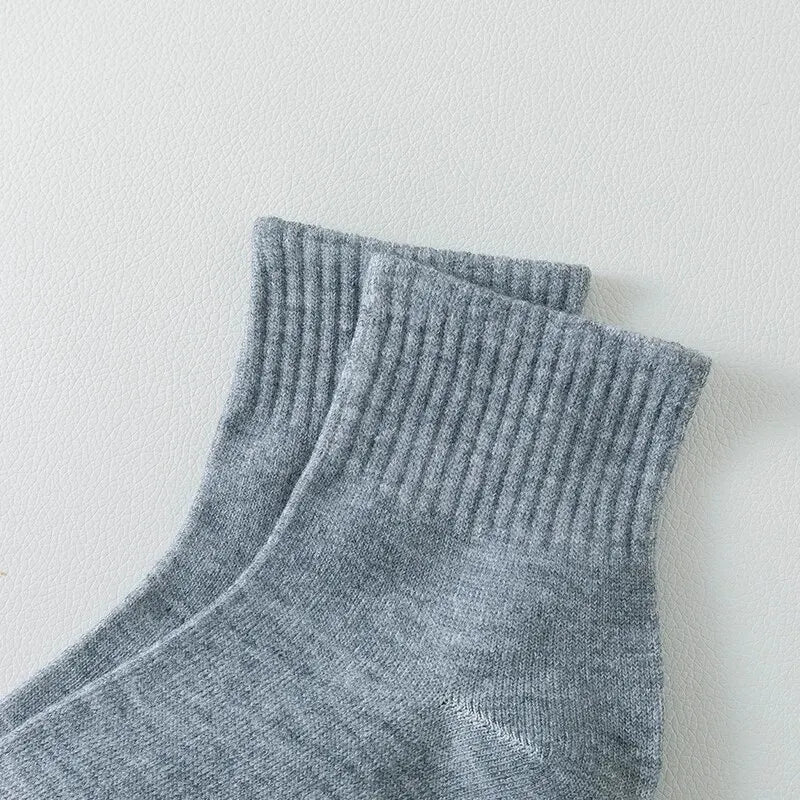 Unisex Mid-Crew Business Socks – 5 or 8 Pairs, Soft & Breathable - 3KDyn